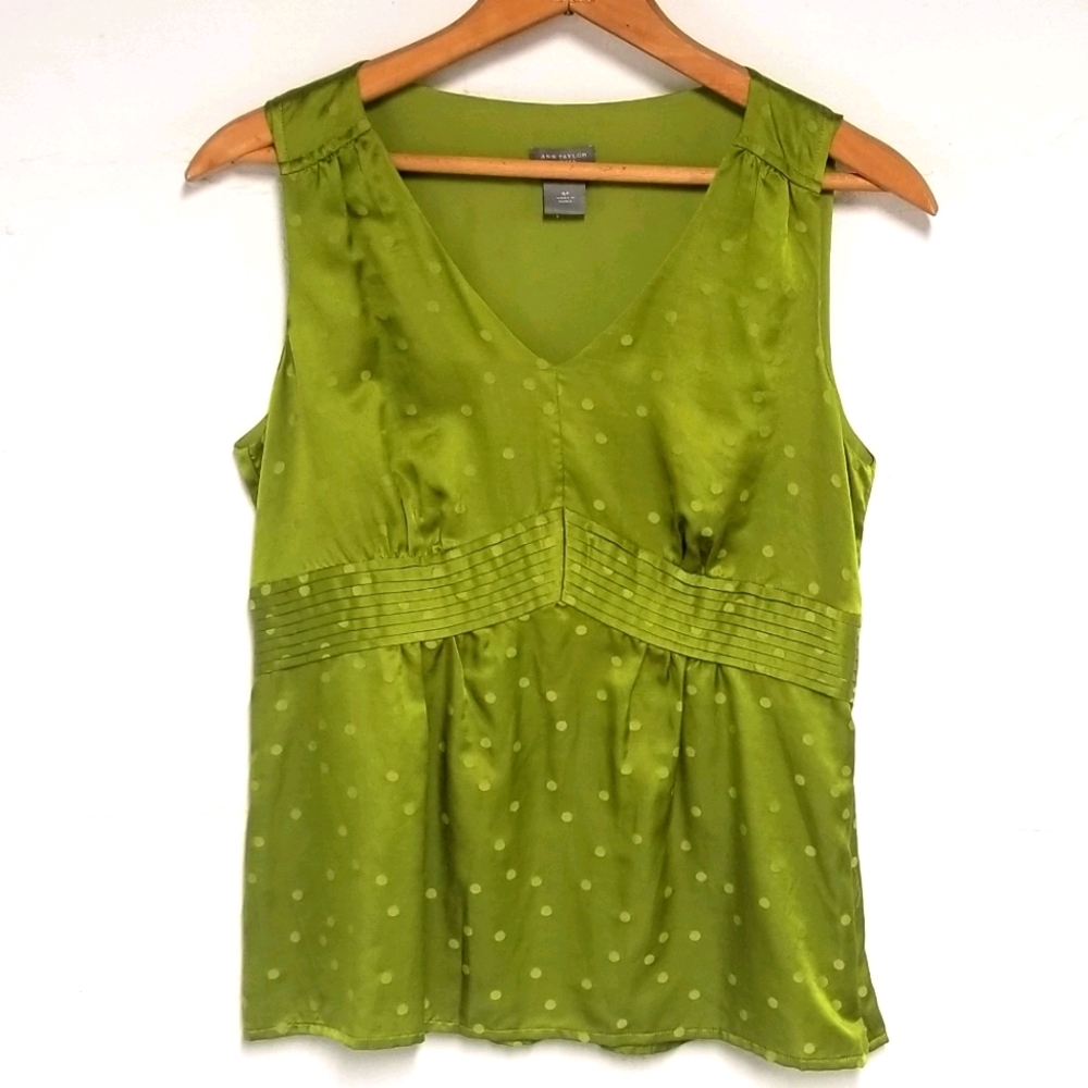 Ann Taylor lime green polkadot vneck top 4…